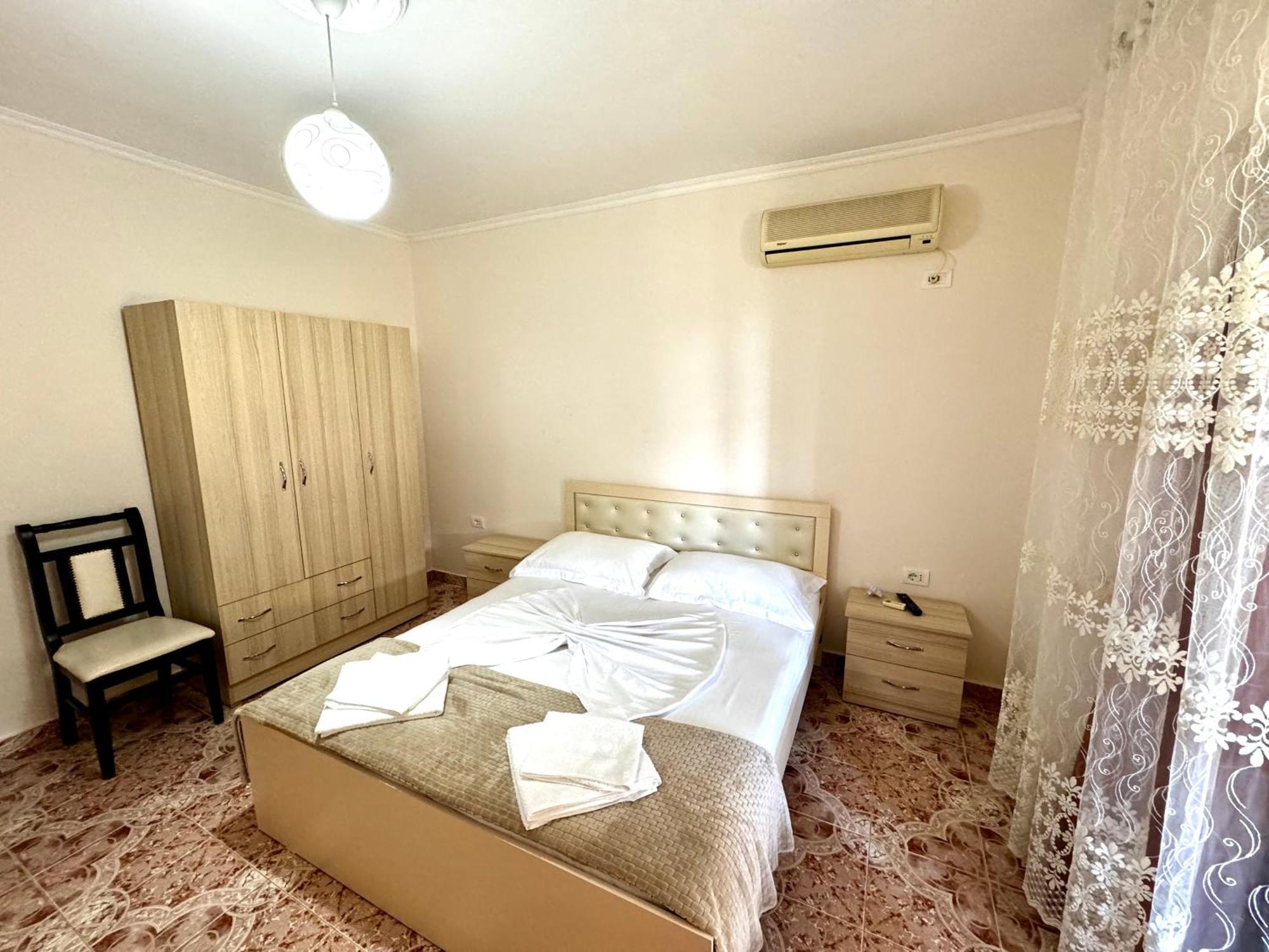 House Hasa Daire Krujë Dış mekan fotoğraf