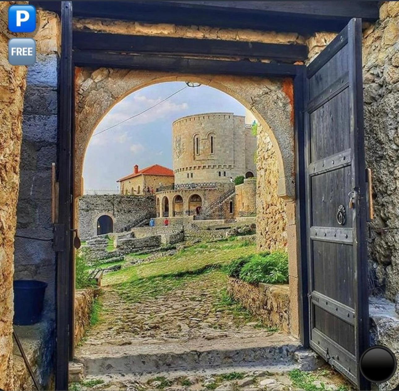 House Hasa Daire Krujë Dış mekan fotoğraf